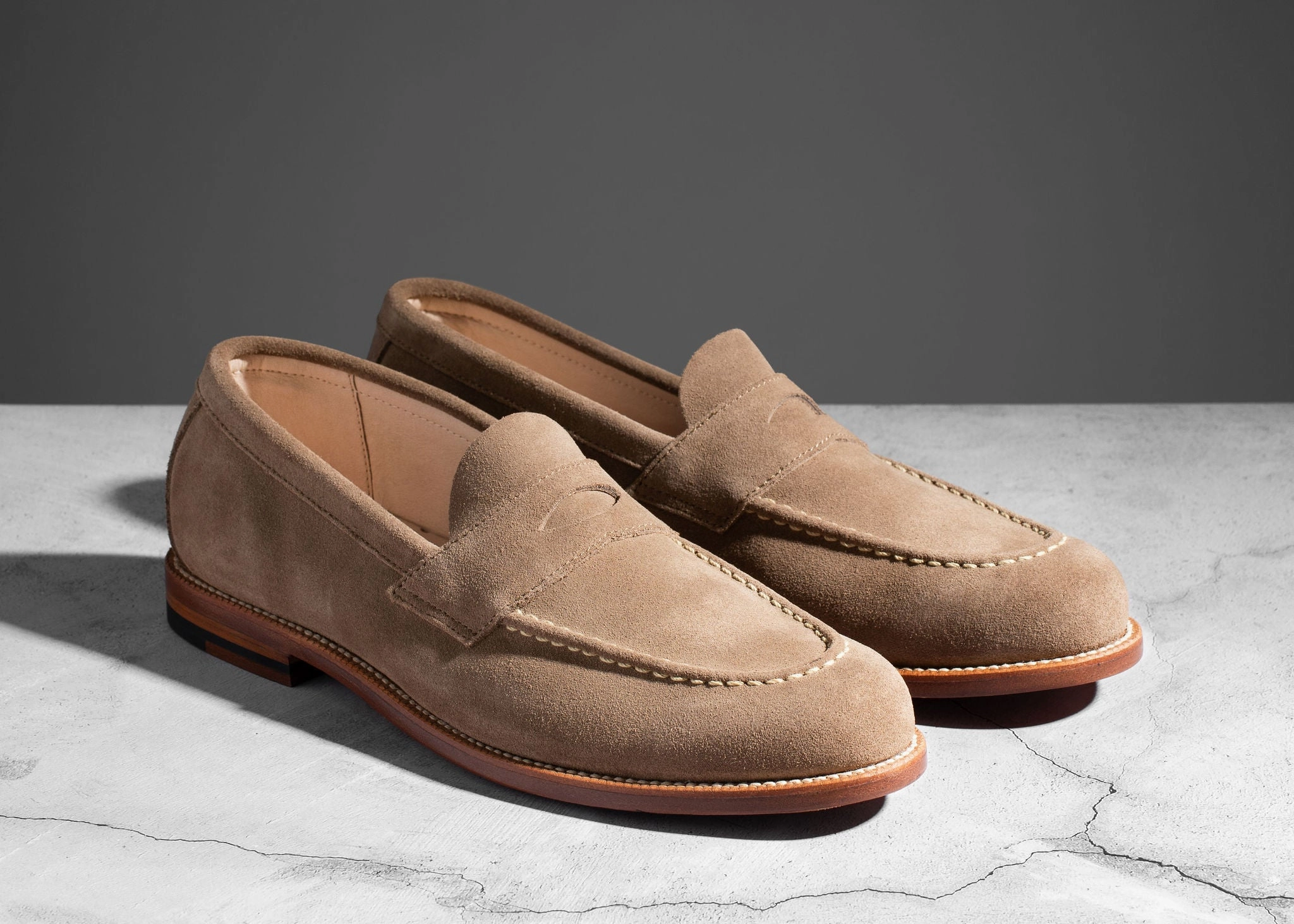 Flexible Motion Unlined Traveler Penny Sand Suede