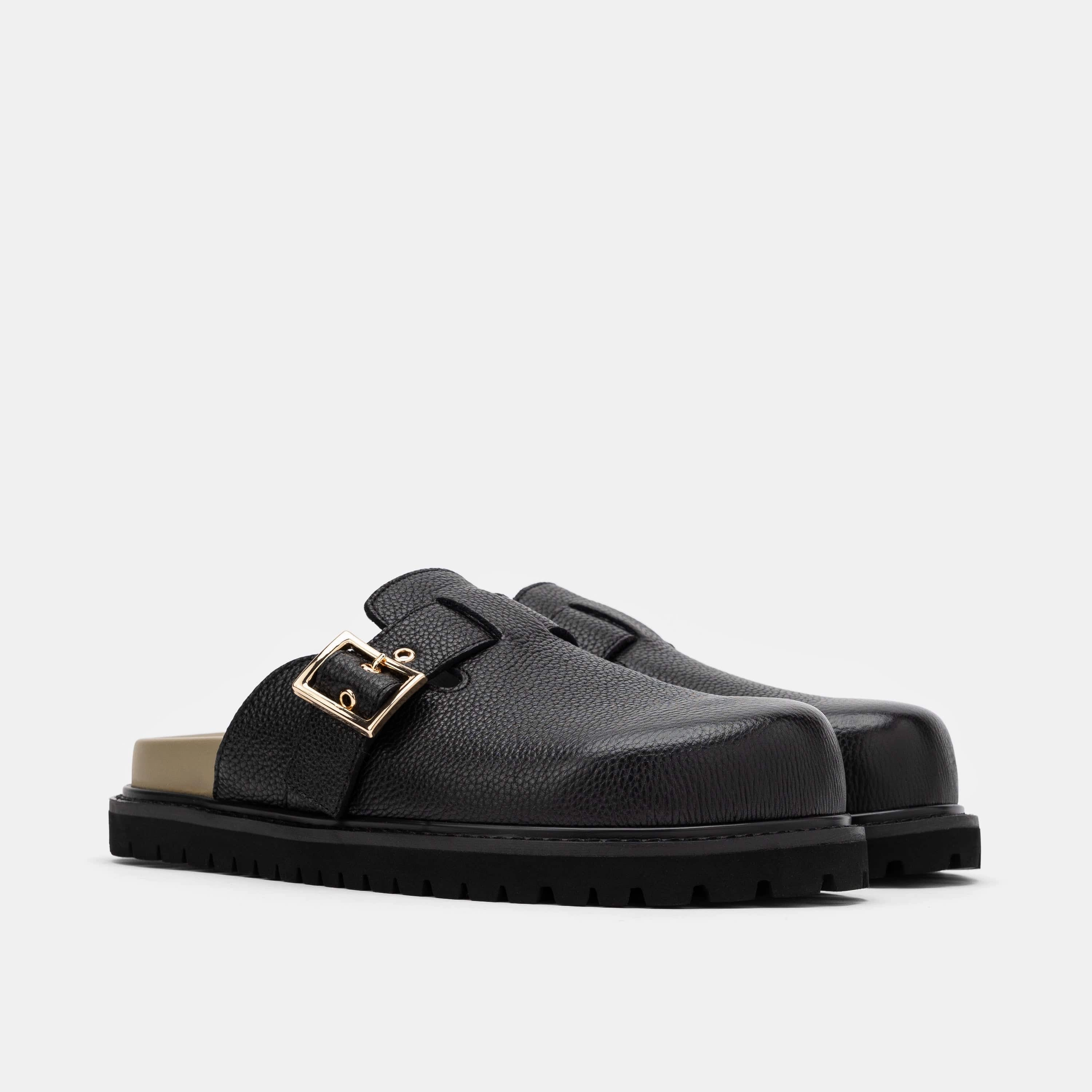 Flexible Walk Shiloh Black Leather Clogs