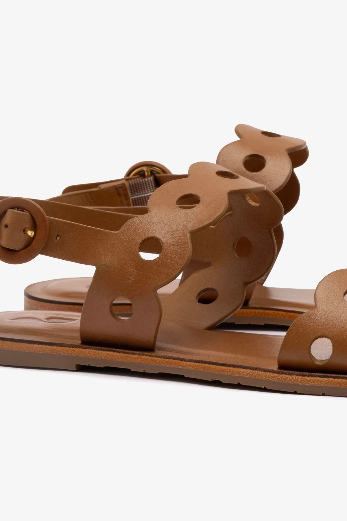 Florence Flat Sandal In Light Caramel Leather Relaxed Walk