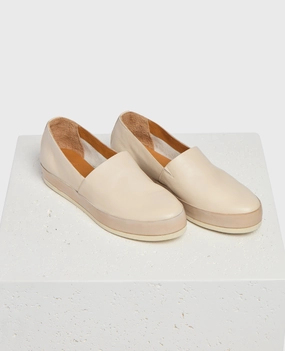 Gentian Flat Comfort First Design Smooth Fit