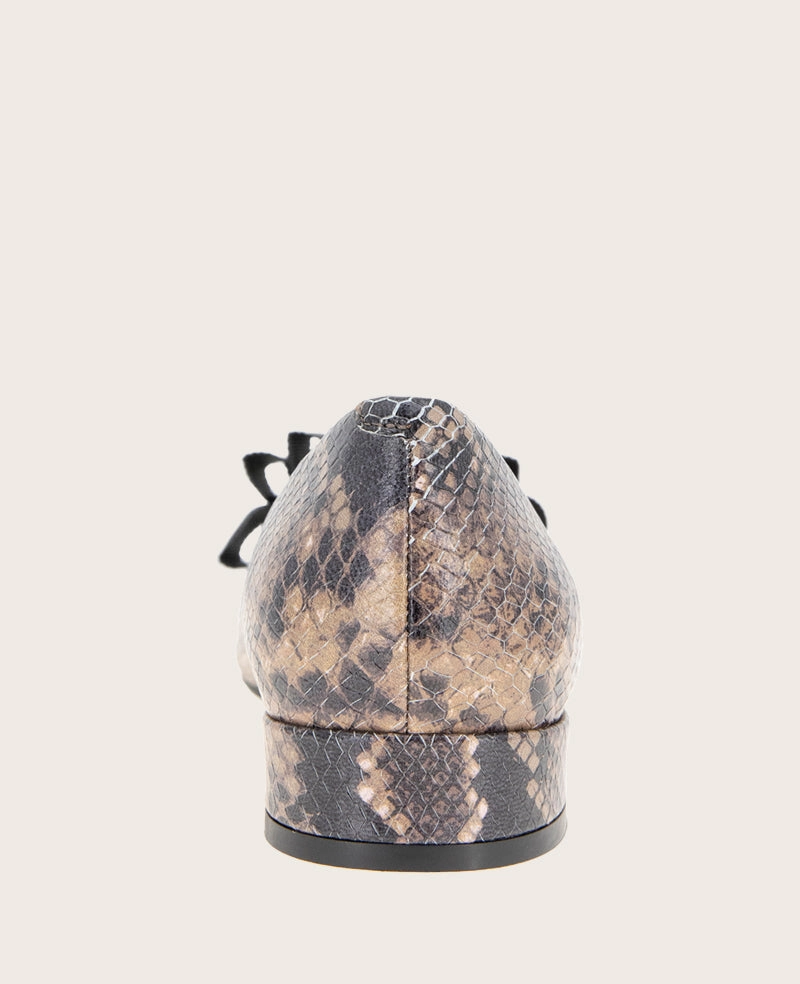 GENTLE SOULS - Atlas Snakeskin Leather Bow Flat Classic Fit