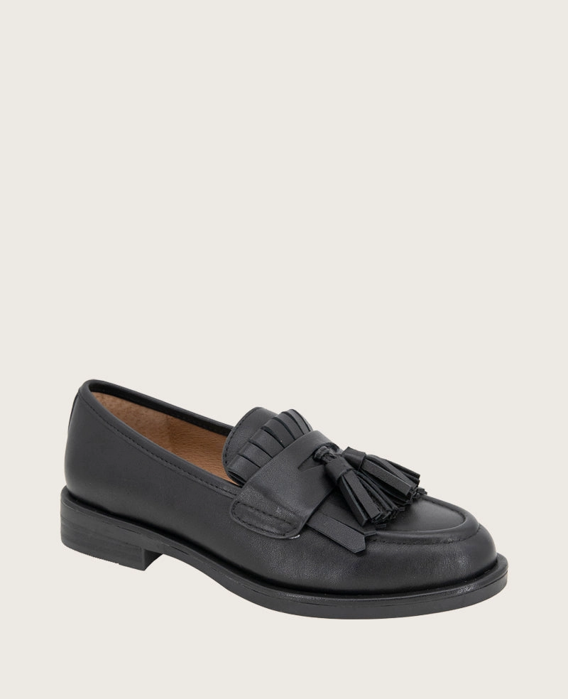 GENTLE SOULS - Cydney Leather Tassel Loafer All-Day Wear