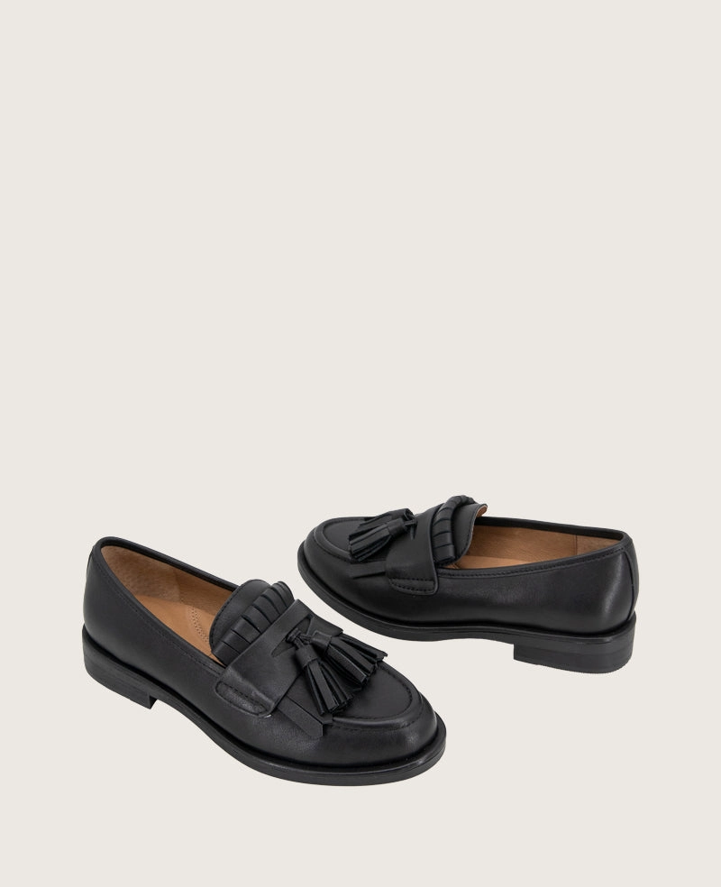 GENTLE SOULS - Cydney Leather Tassel Loafer All-Day Wear