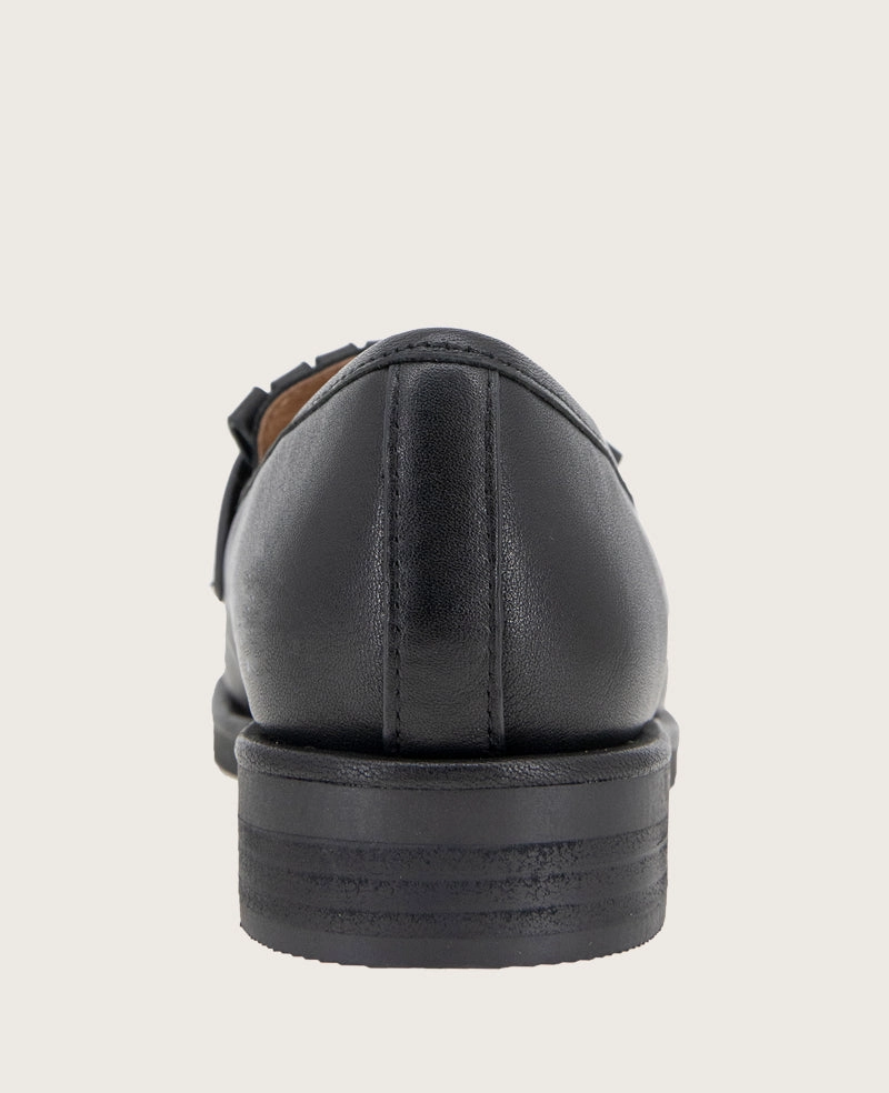 GENTLE SOULS - Cydney Leather Tassel Loafer All-Day Wear