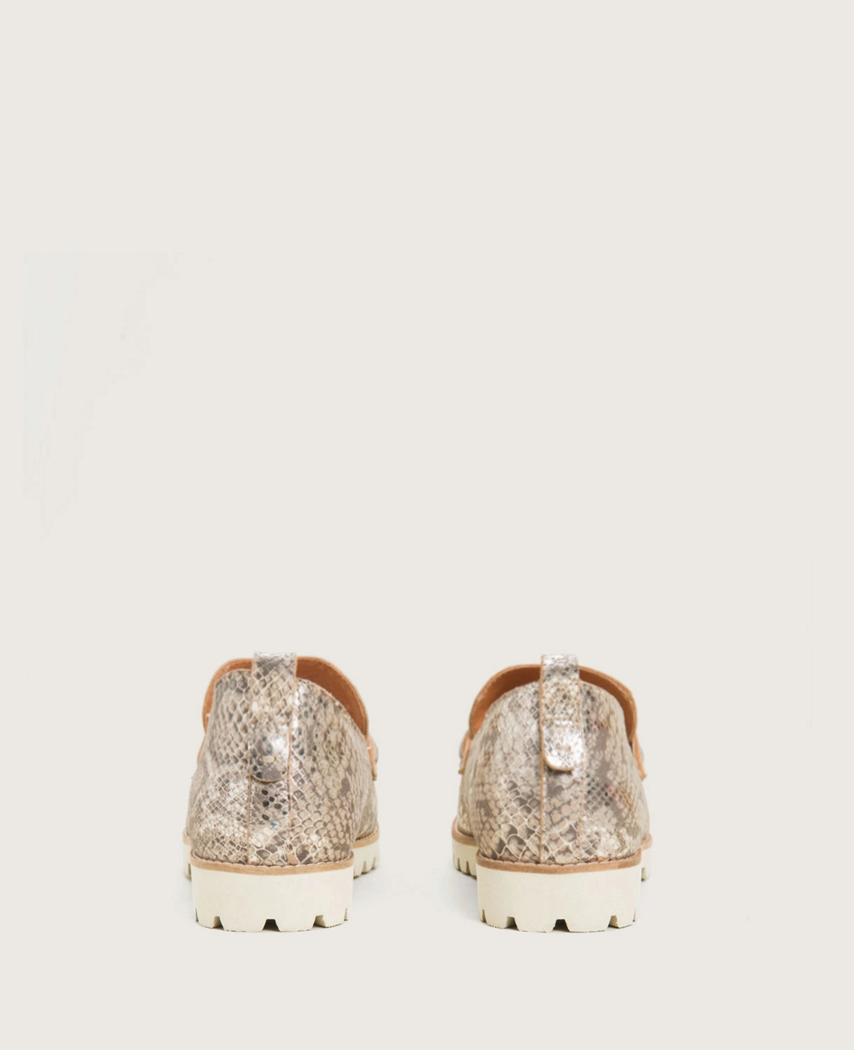 GENTLE SOULS - Eugene Leather Lug Bit Loafer Stylish Fit