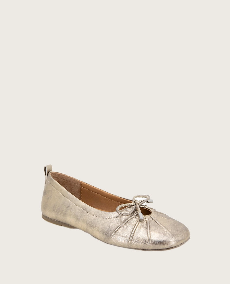 GENTLE SOULS - Marilyn Leather Pleated Ballet Flat Simple Walk