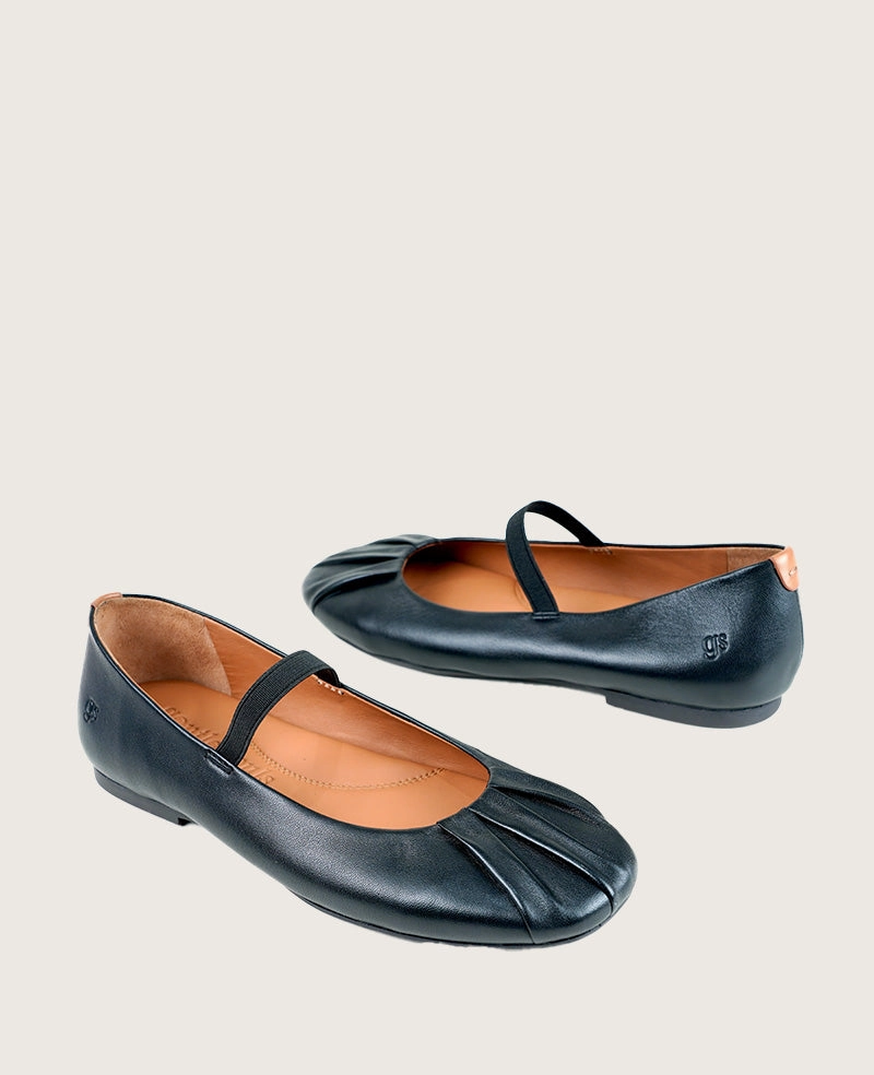 GENTLE SOULS -  Walden Leather Pleated Toe Mary Jane Flat Versatile use
