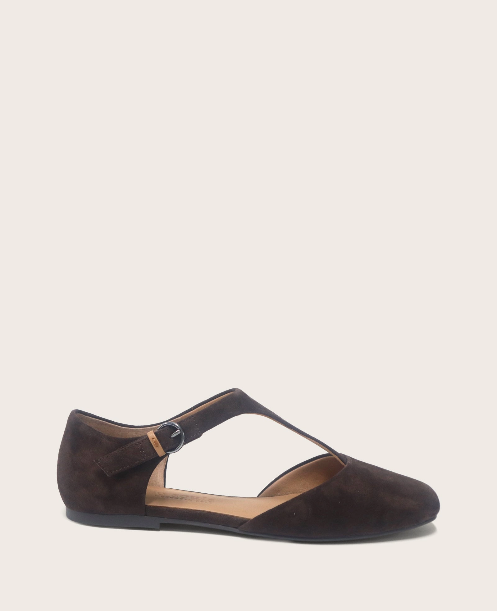 Stretch Fit Footwear GENTLE SOULS - Wyatt Suede T-Strap Flat