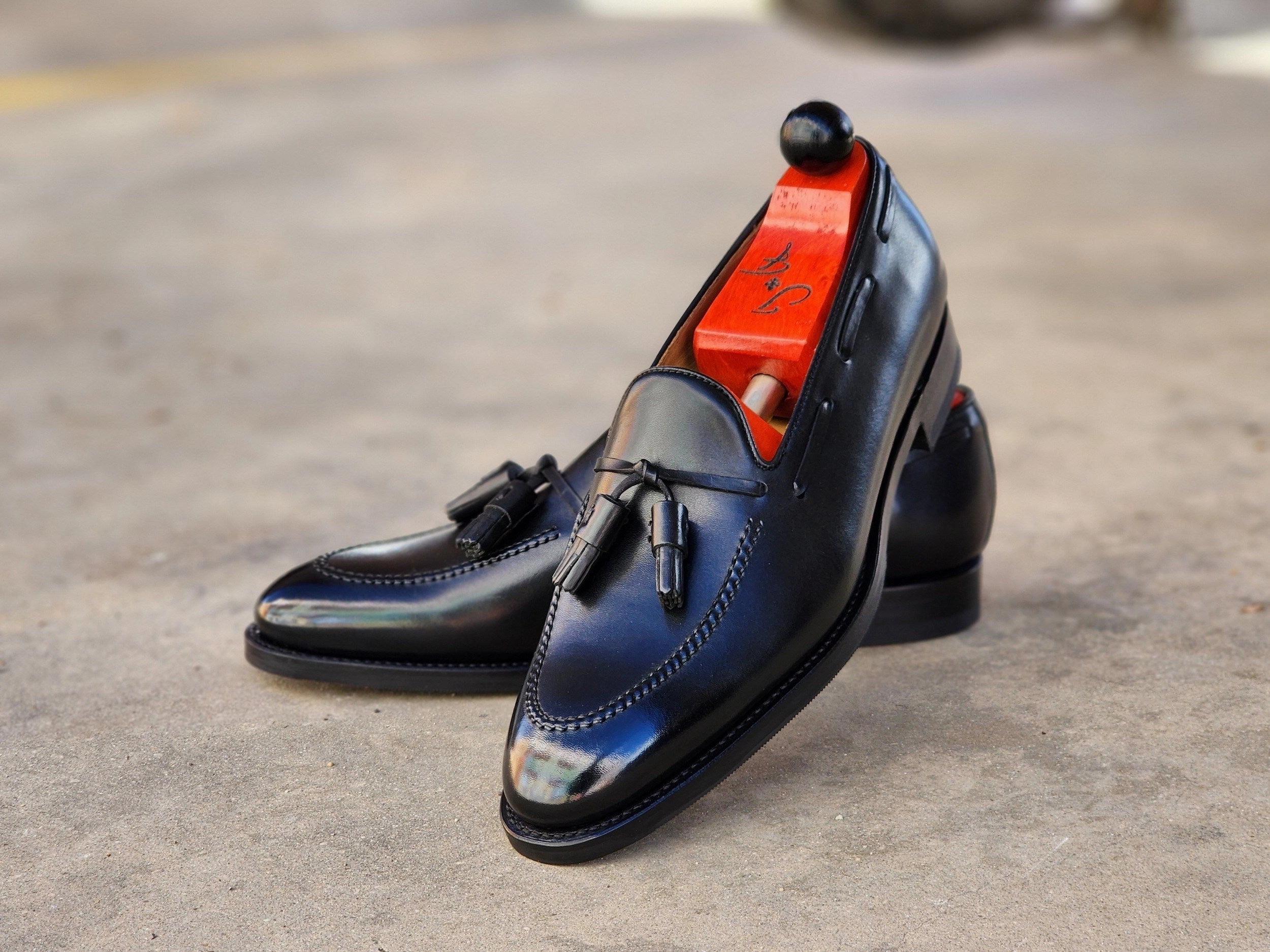 Haller - Black Calf Street Smart