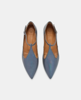Devant T-Strap Sleek Comfort