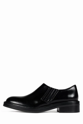 RAQUELLE Elegant Look Happy Feet Design