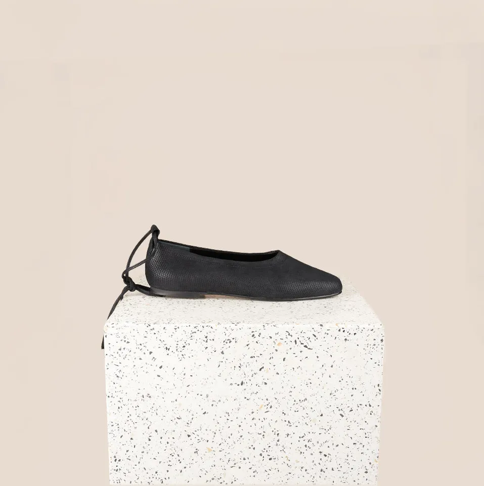 Imola - Black Diamond Lightweight Construction