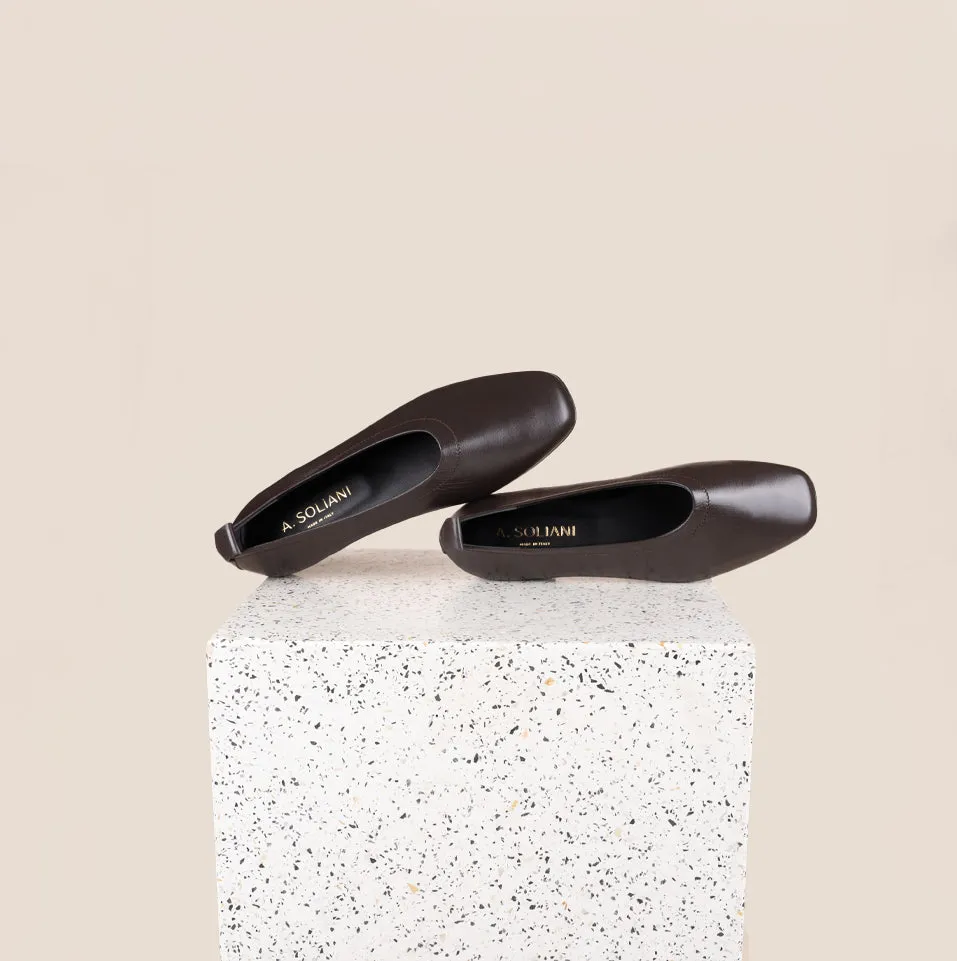 Imola - Chocolate Leather (Removable Ties) Soft Construction