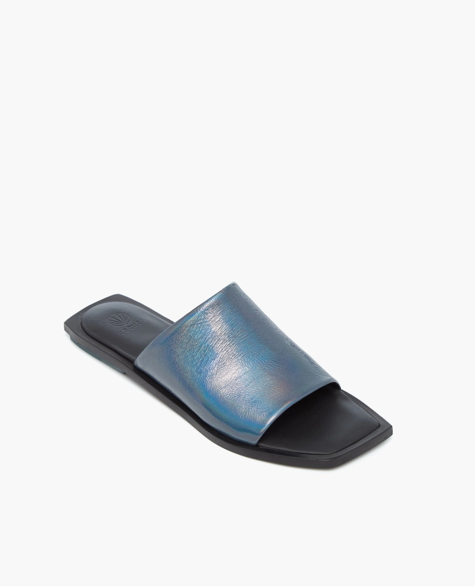 Irony Sandal Light Padding