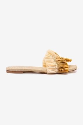 Ivy Fringe Flat In Beige Raffia All-day Comfort Odor Control Footwear
