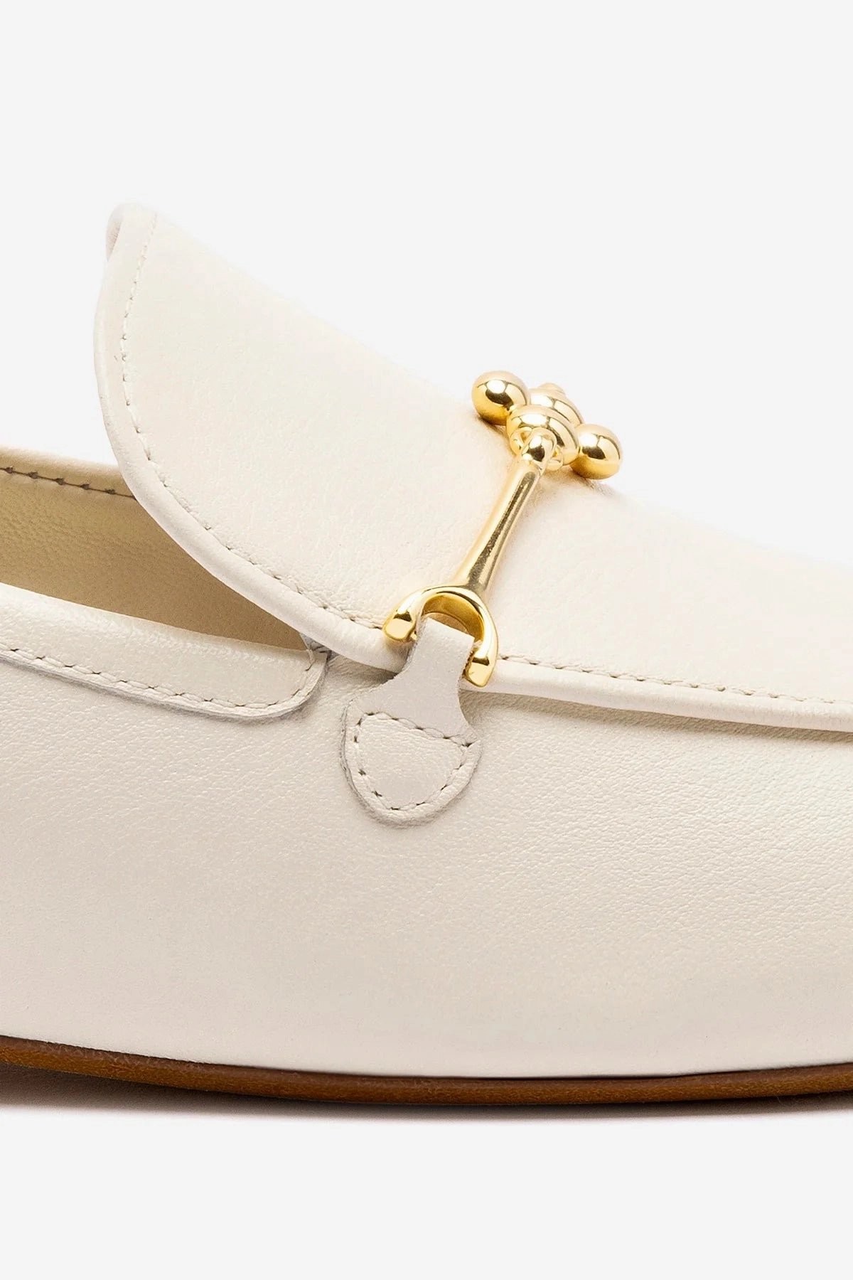 Katherine Loafer In Ivory Leather Classic Fit