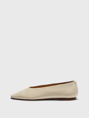 Kirsten Ballet Flats Sleek Finish
