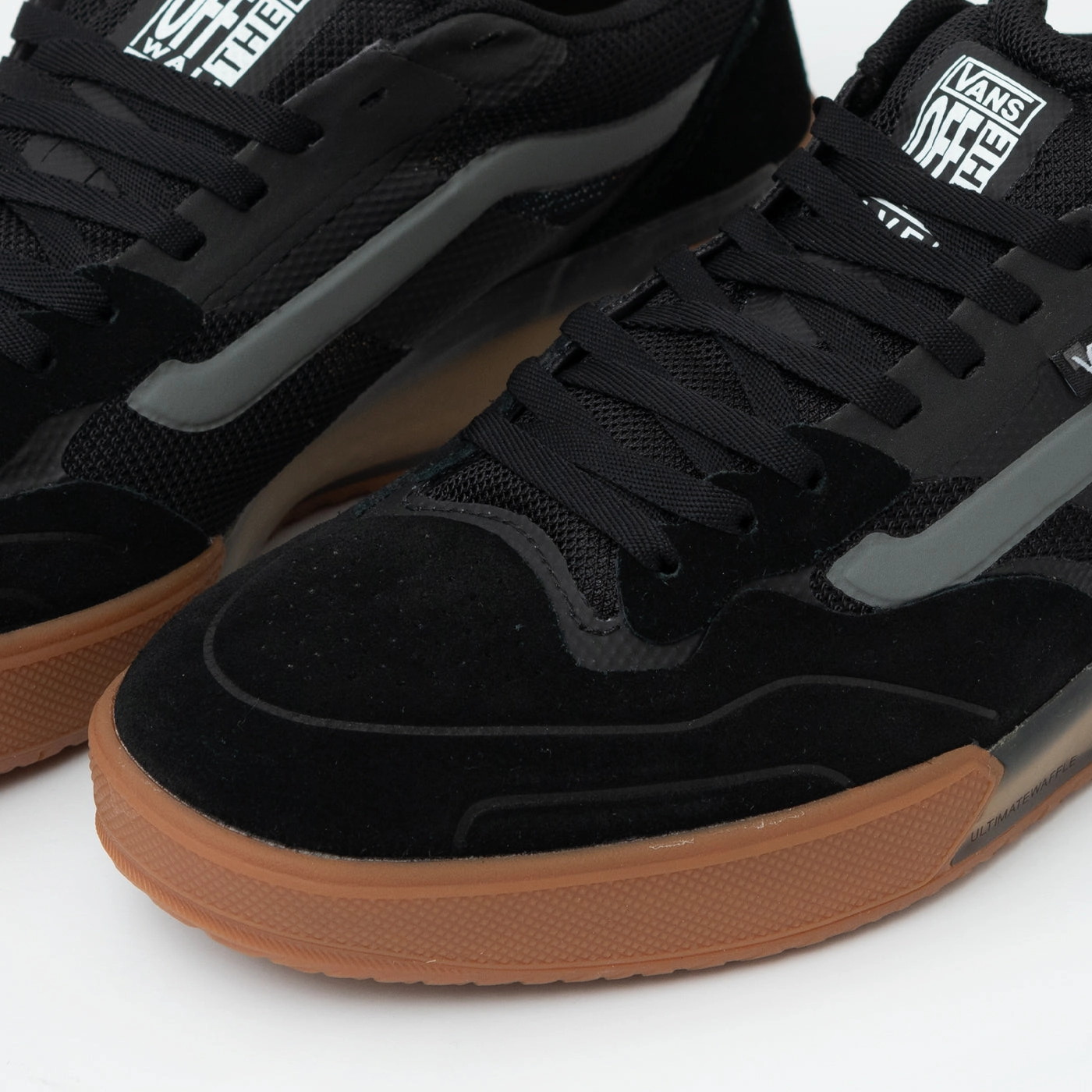 Light Stepper Skate AVE 2.0 (Black/Gum)