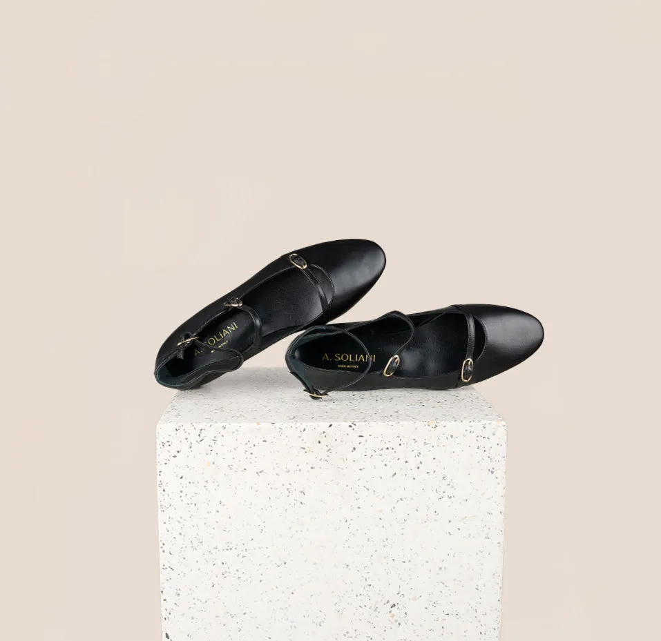 Lightweight Sole Nola Almond - Black Leather