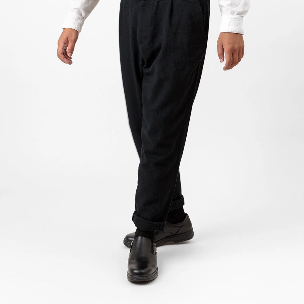 Manager Unisex in Black Lightweight Feel