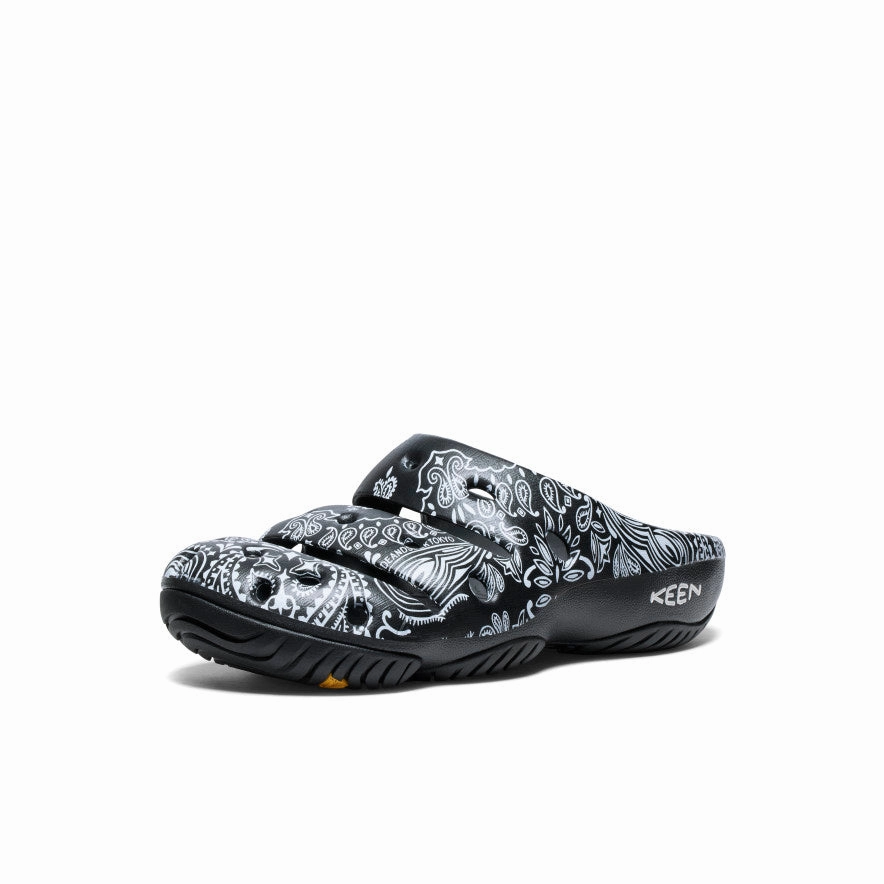 Men's Yogui Arts Clog x Hide and Seek  |  H&S Black Trend Dash