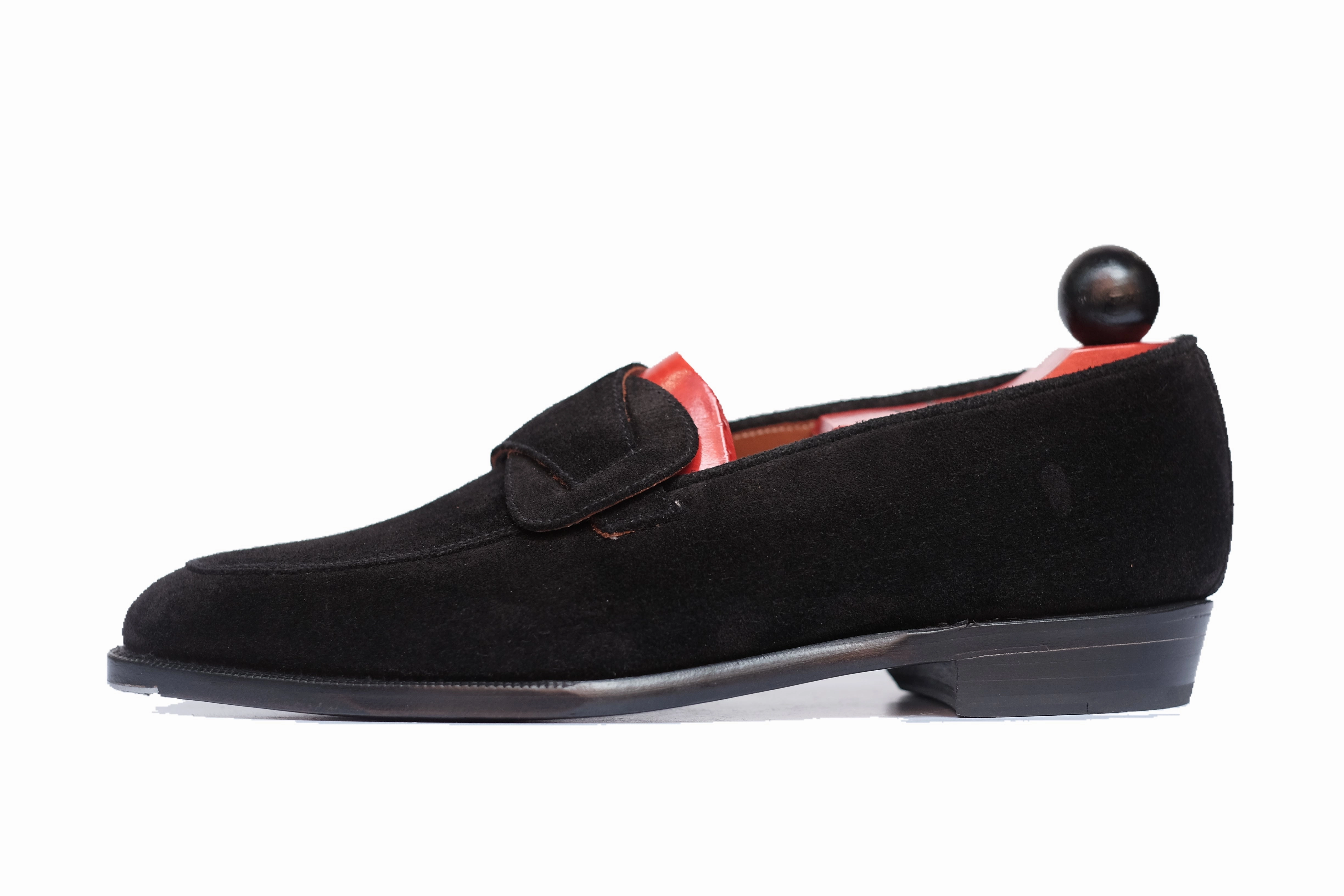 Meridian - Black Suede Smart Fit