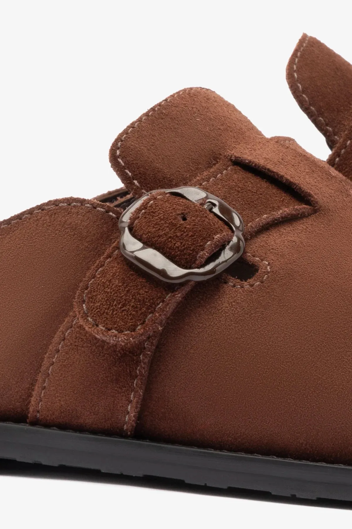 Milan Clog In Brown Suede Casual Elegance