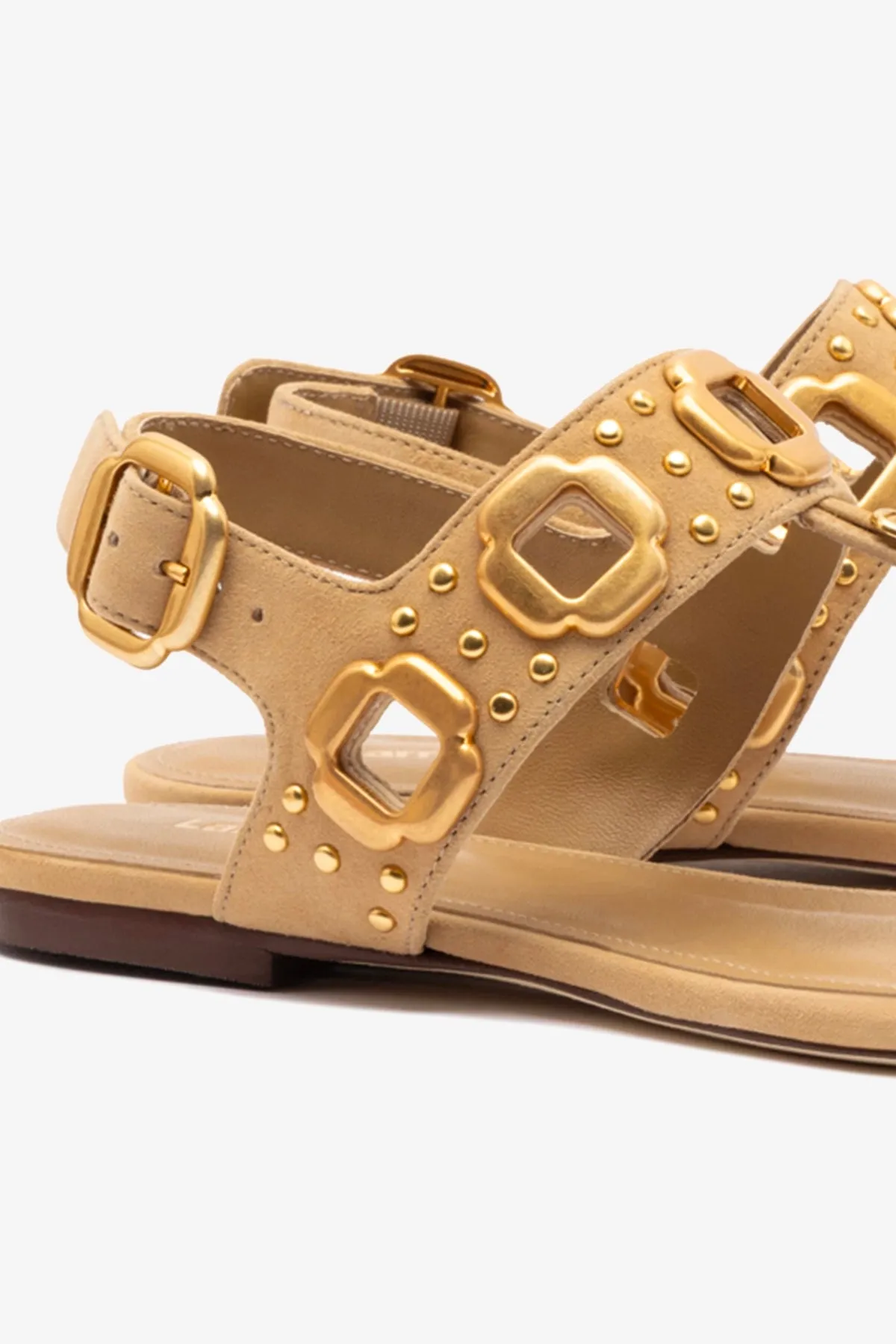 Milan Studs Thong Sandal In Peanut Suede Casual Design