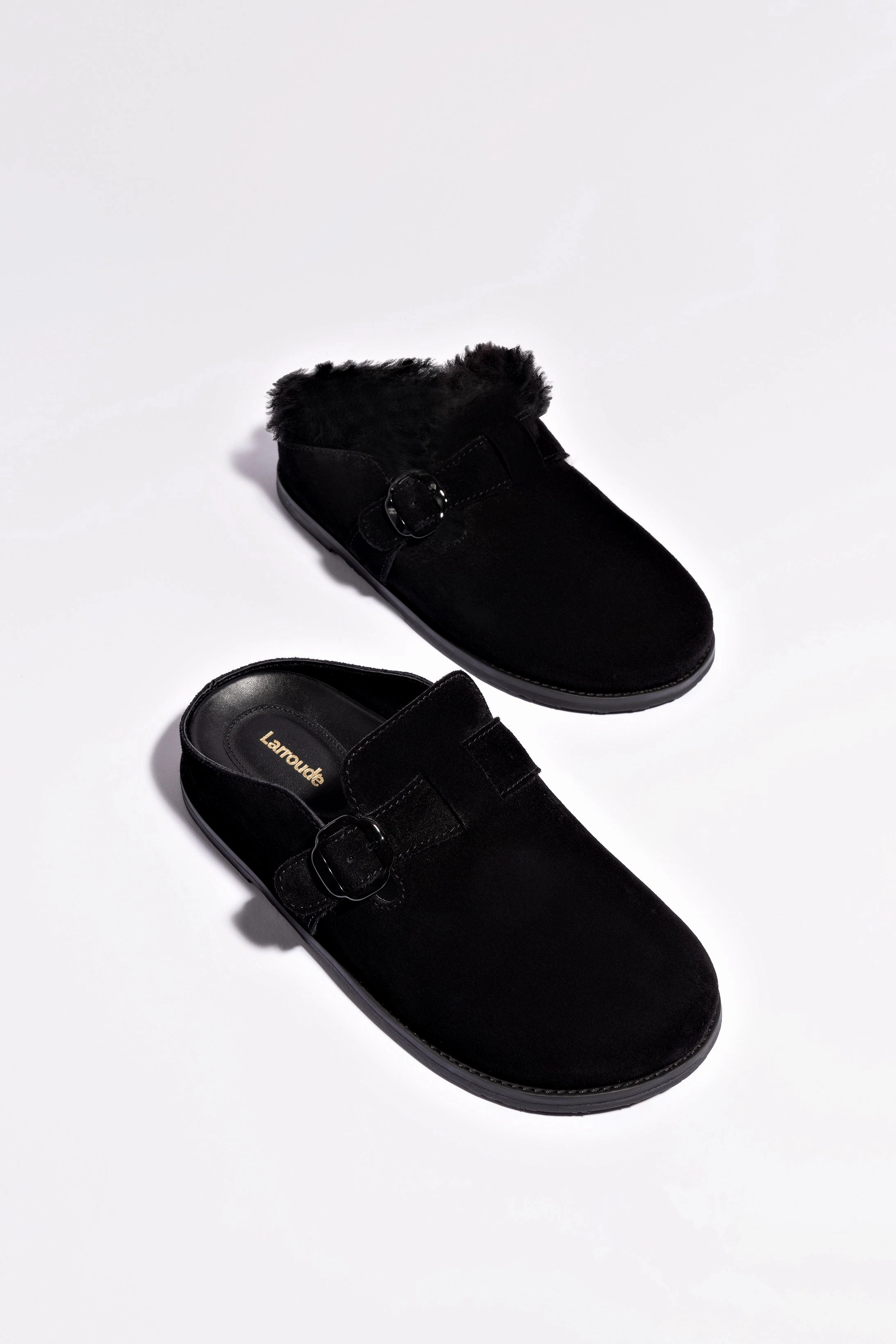 Milan Clog In Black Suede Casual Fit