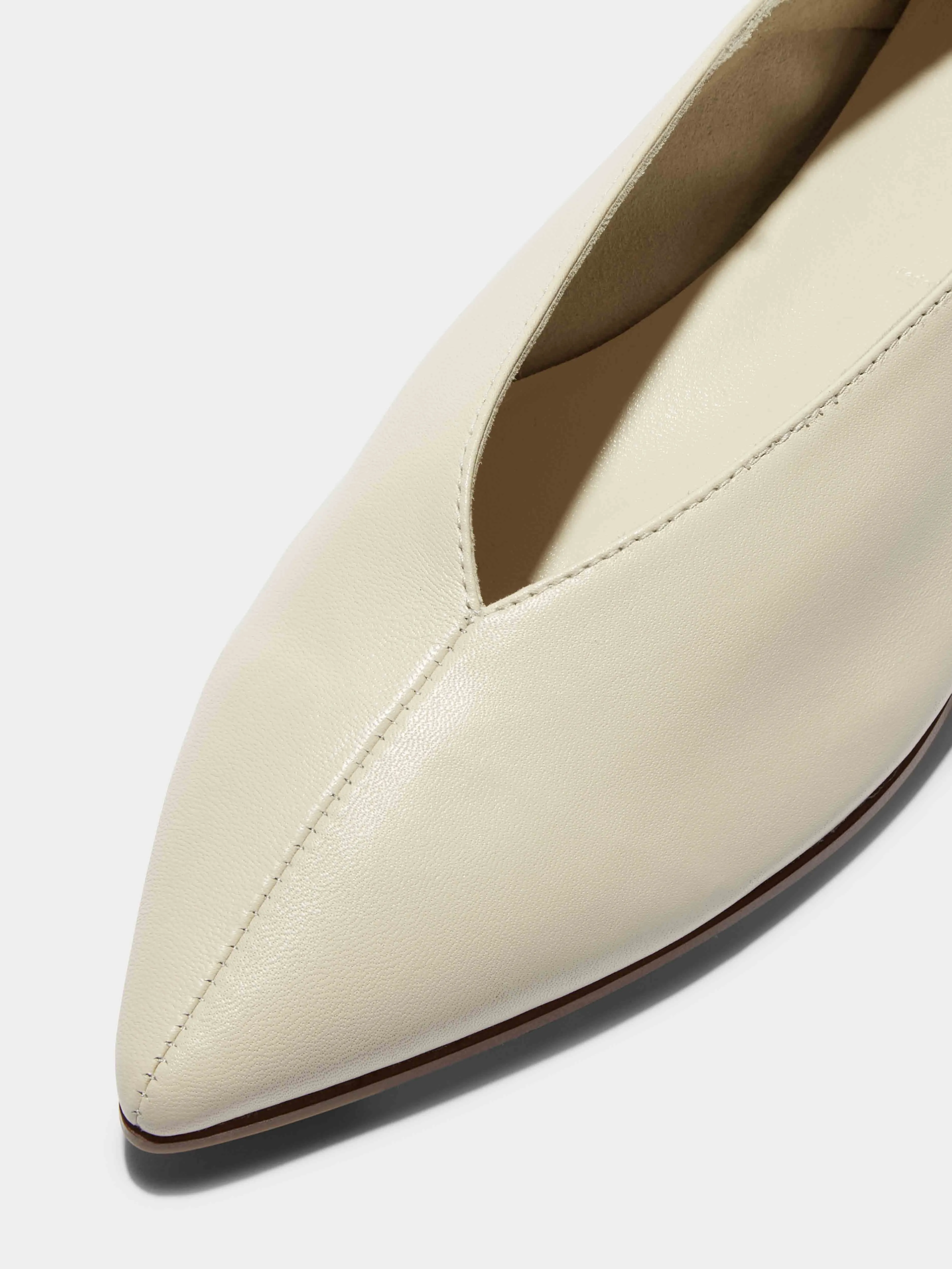 Moa Pointed-Toe Flats Casual Design