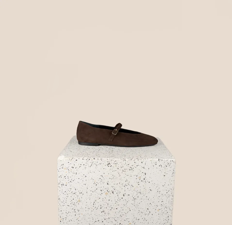 Bari - Chocolate Suede Light Step Footwear Smooth Lining Design