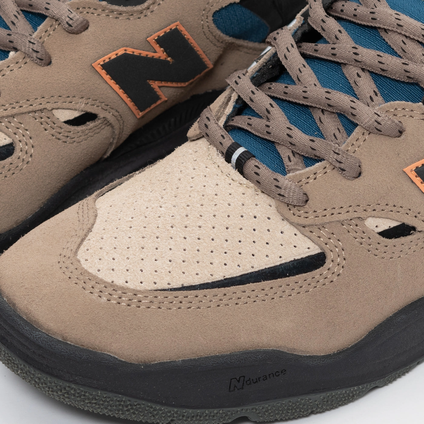 NW1010LC Tiago (Brown/Black) Step Comfort