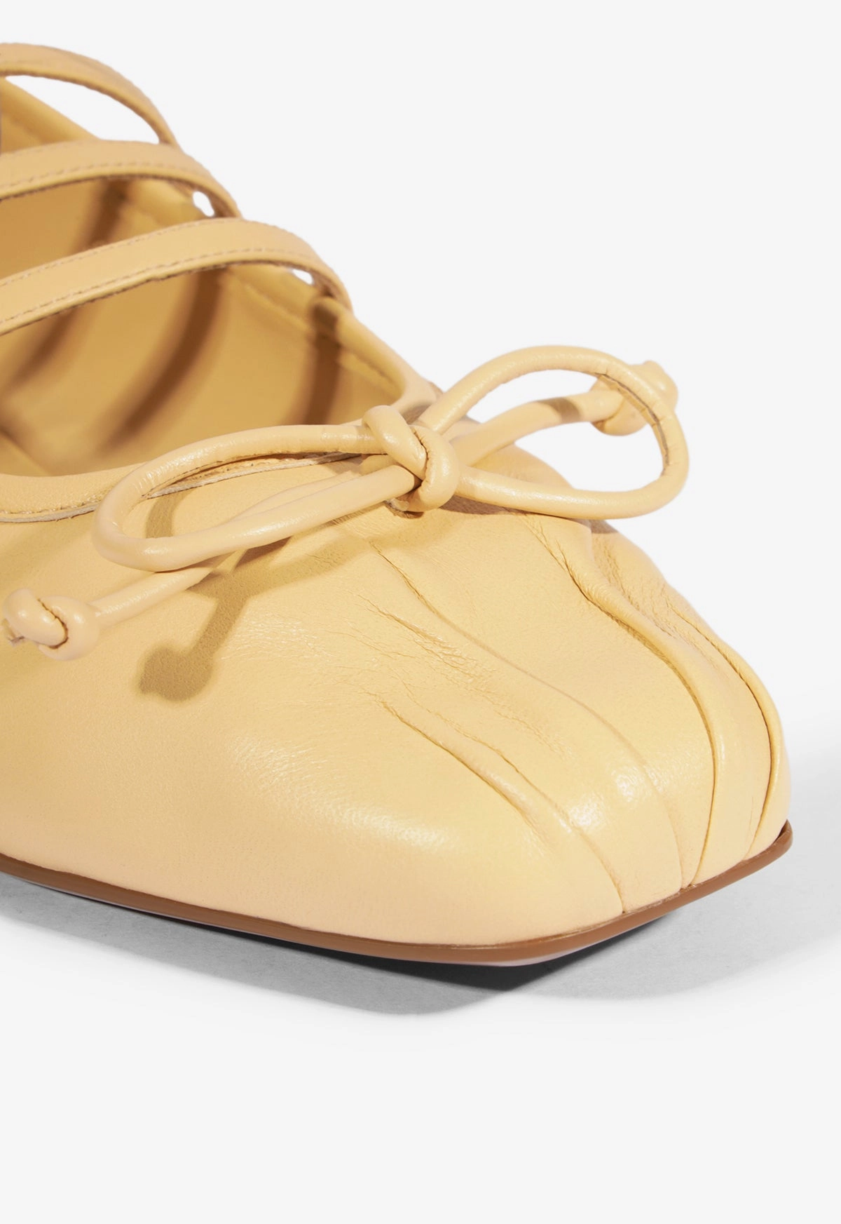 Odor control Arissa Beige Leather Ballet Flat