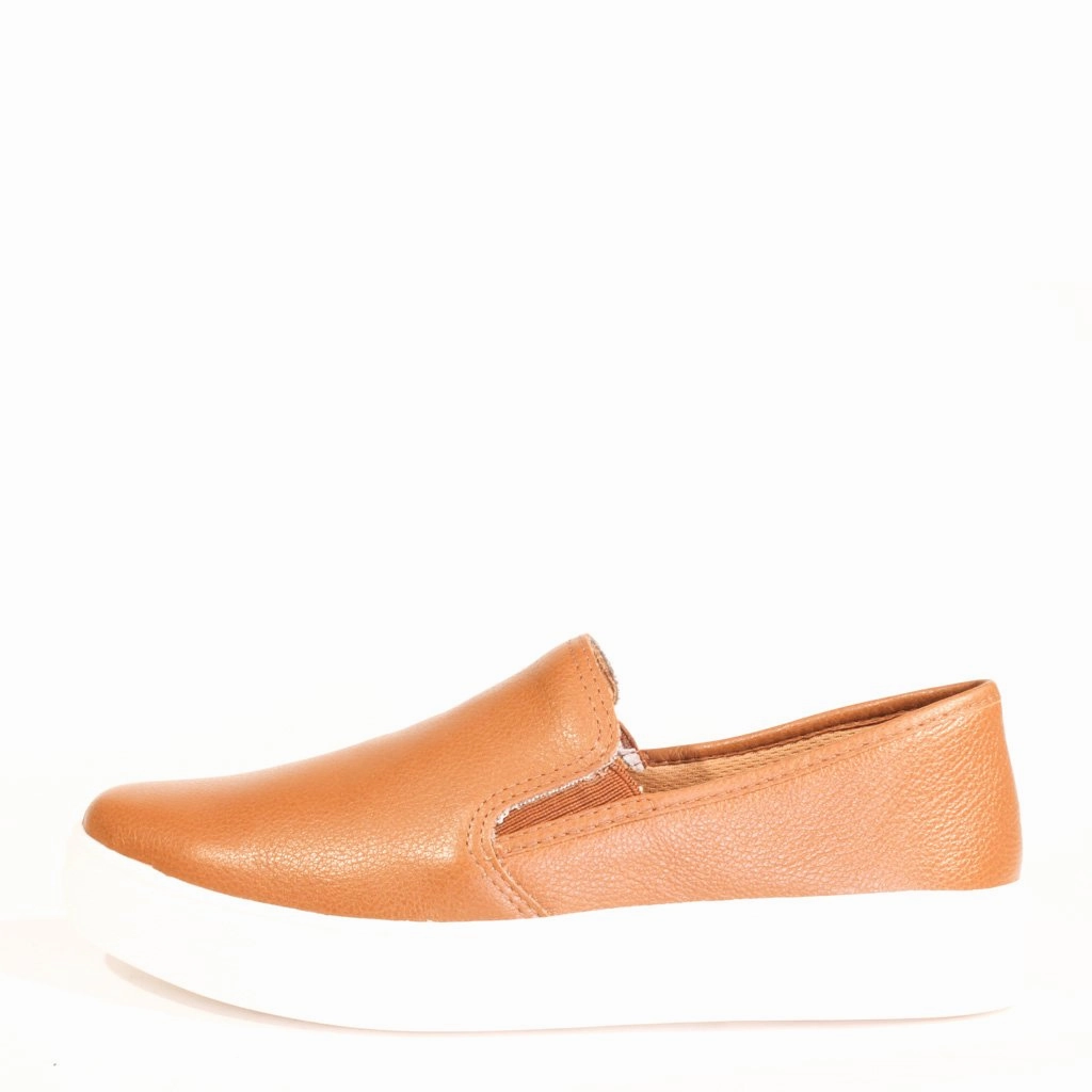 On-Trend Wilson Slip On Sneakers