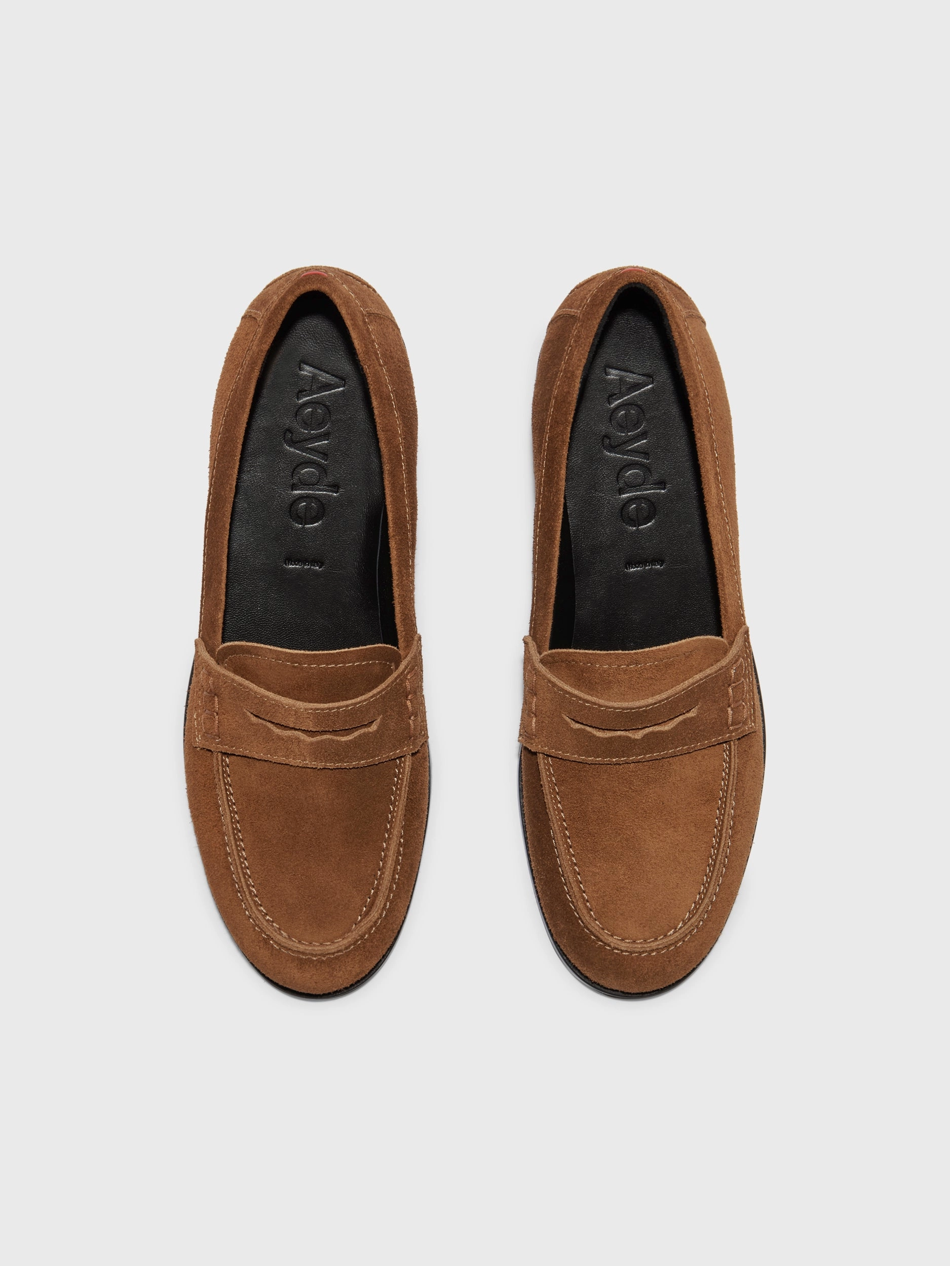 Oscar Suede Loafers Supportive sole