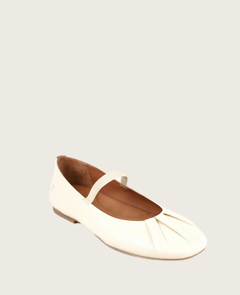 Packable design GENTLE SOULS -  Walden Leather Pleated Toe Mary Jane Flat