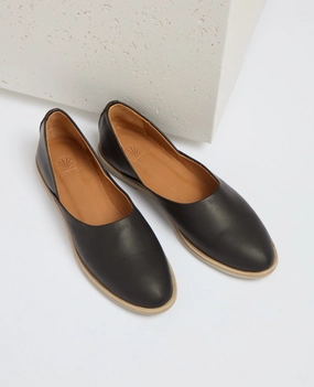 Yen Flat Packable Shoe Design Light Step Footwear