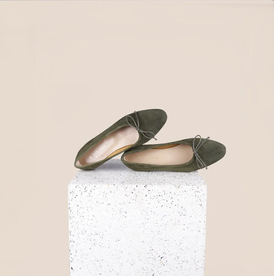 Como - Army Green Suede Practical Comfort
