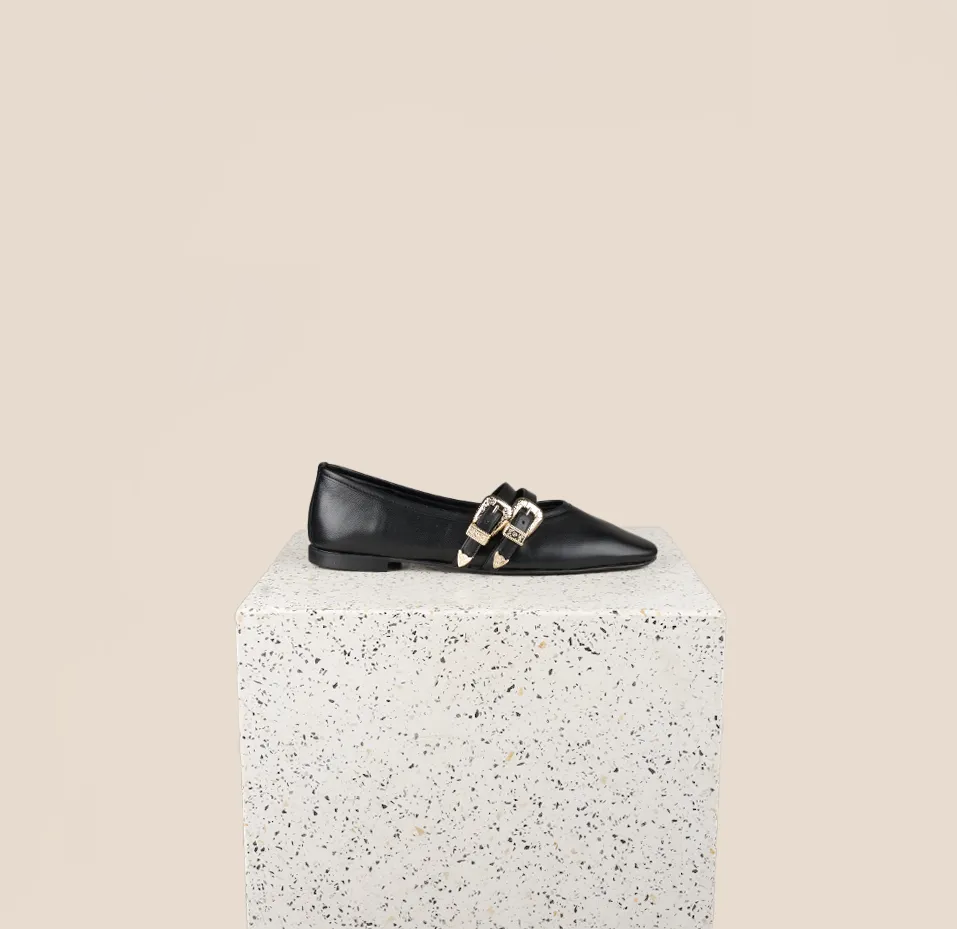 Udine Black Leather Simple Fit Practical Design