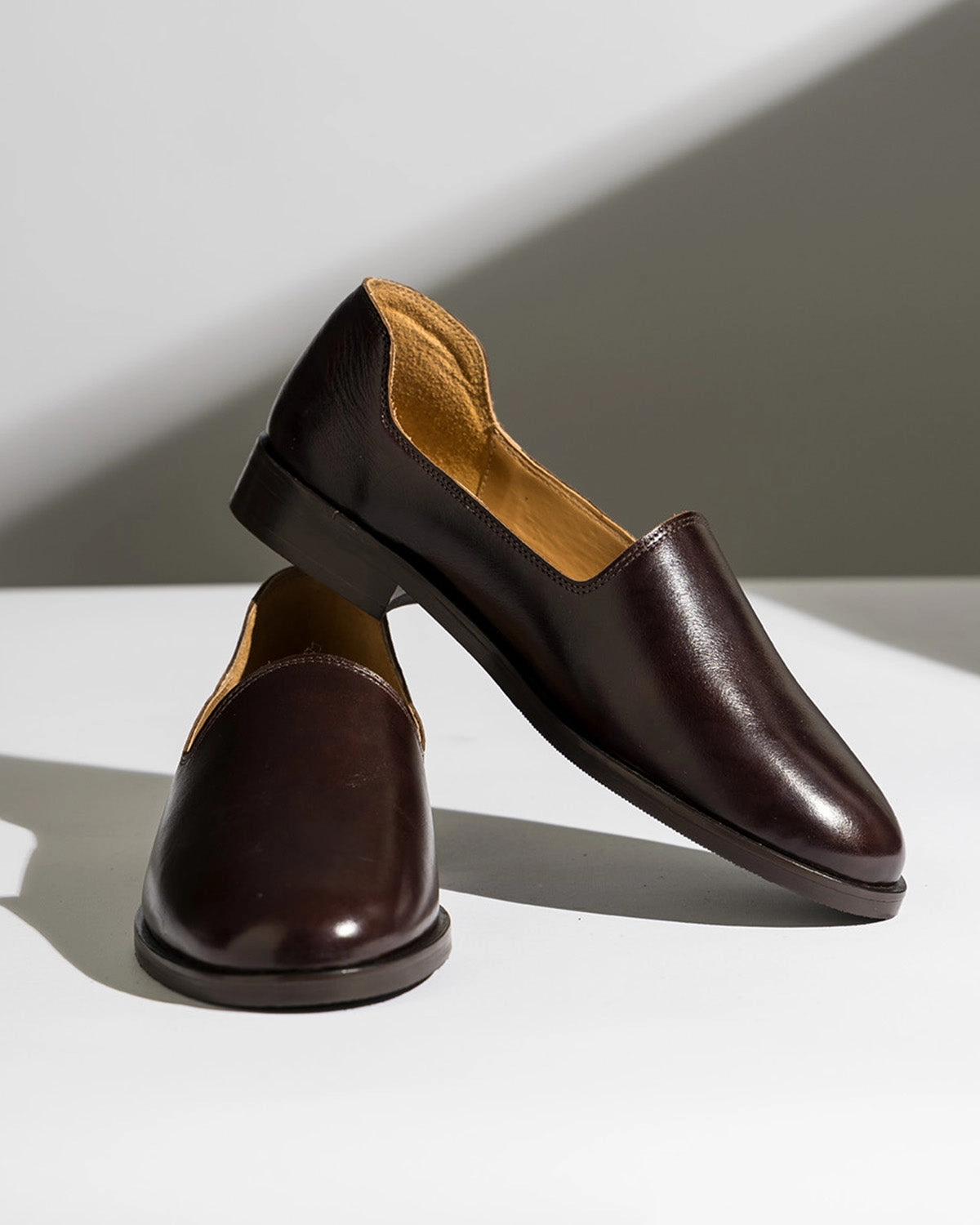 Relaxed Style SLIM DARK BROWN LEATHER