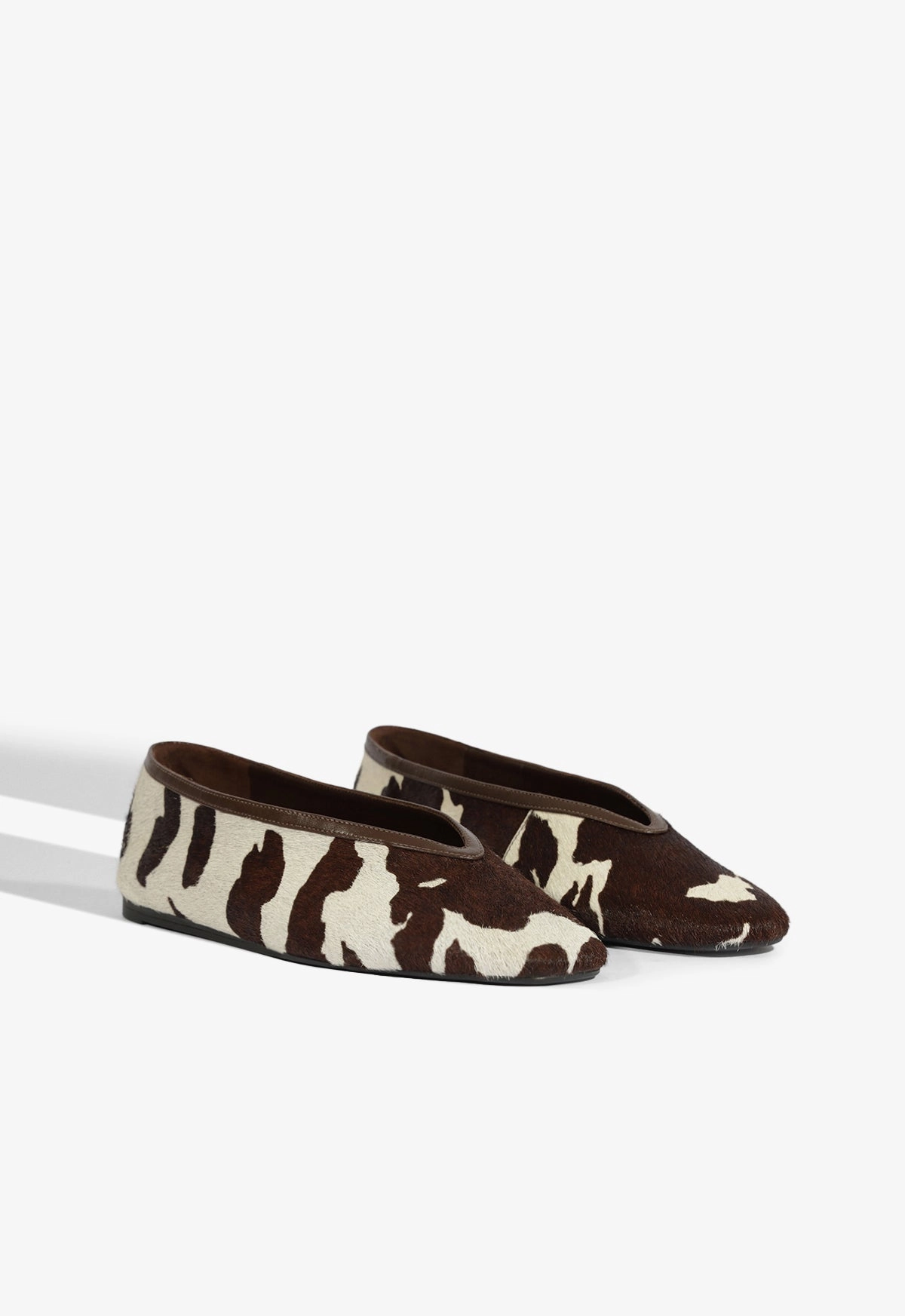 Roomy Toe Box Courtney Hair Calf Flat