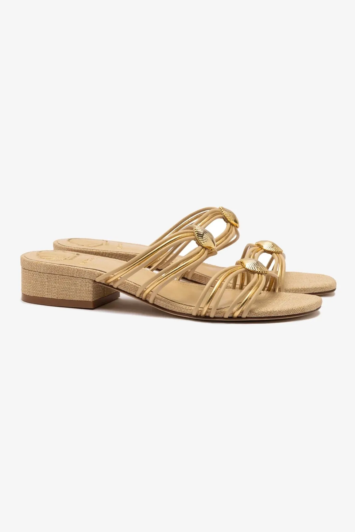 Shelly Flat Mule In Beige Raffia Travel Light