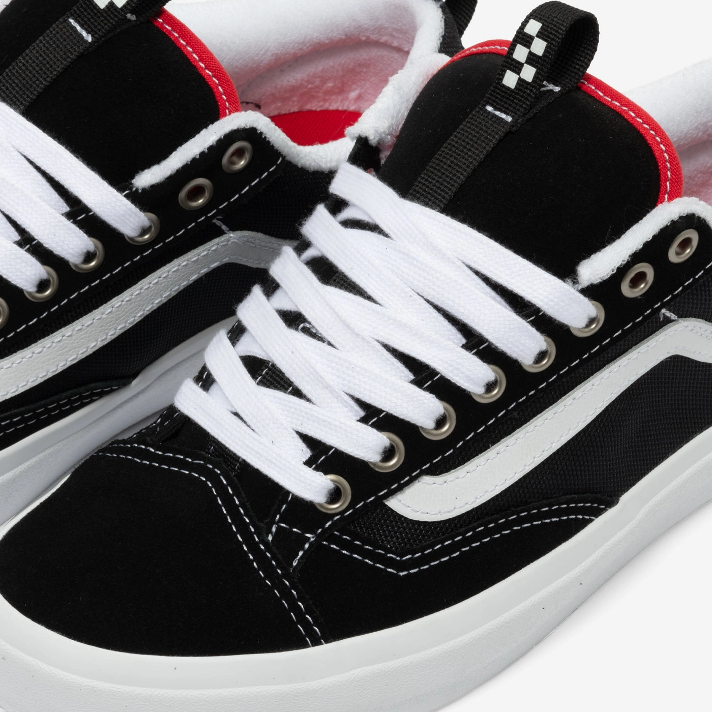 Skate Old Skool 36   (Black/White) City Guard