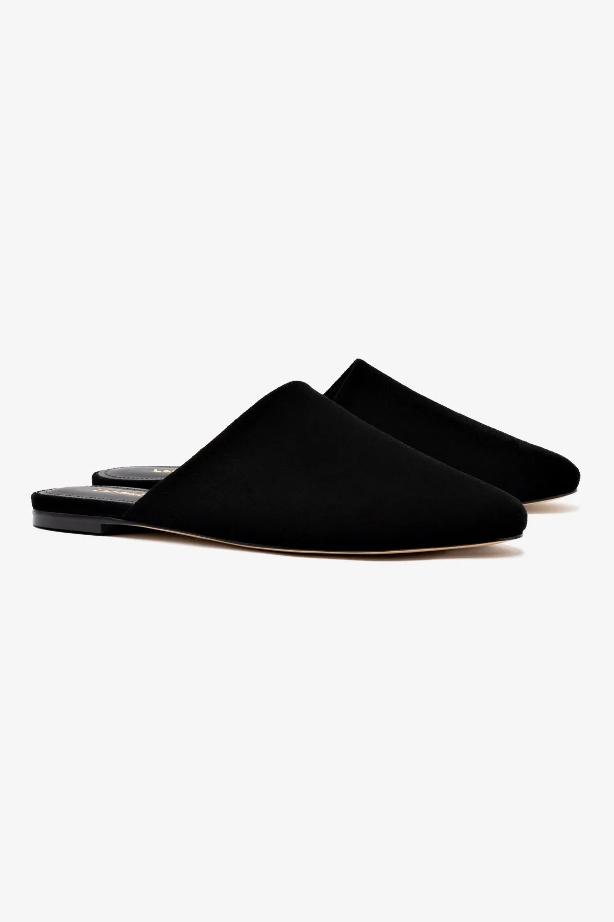 Sleek Design Venice Flat Mule and Pouch Kit In Black Suede