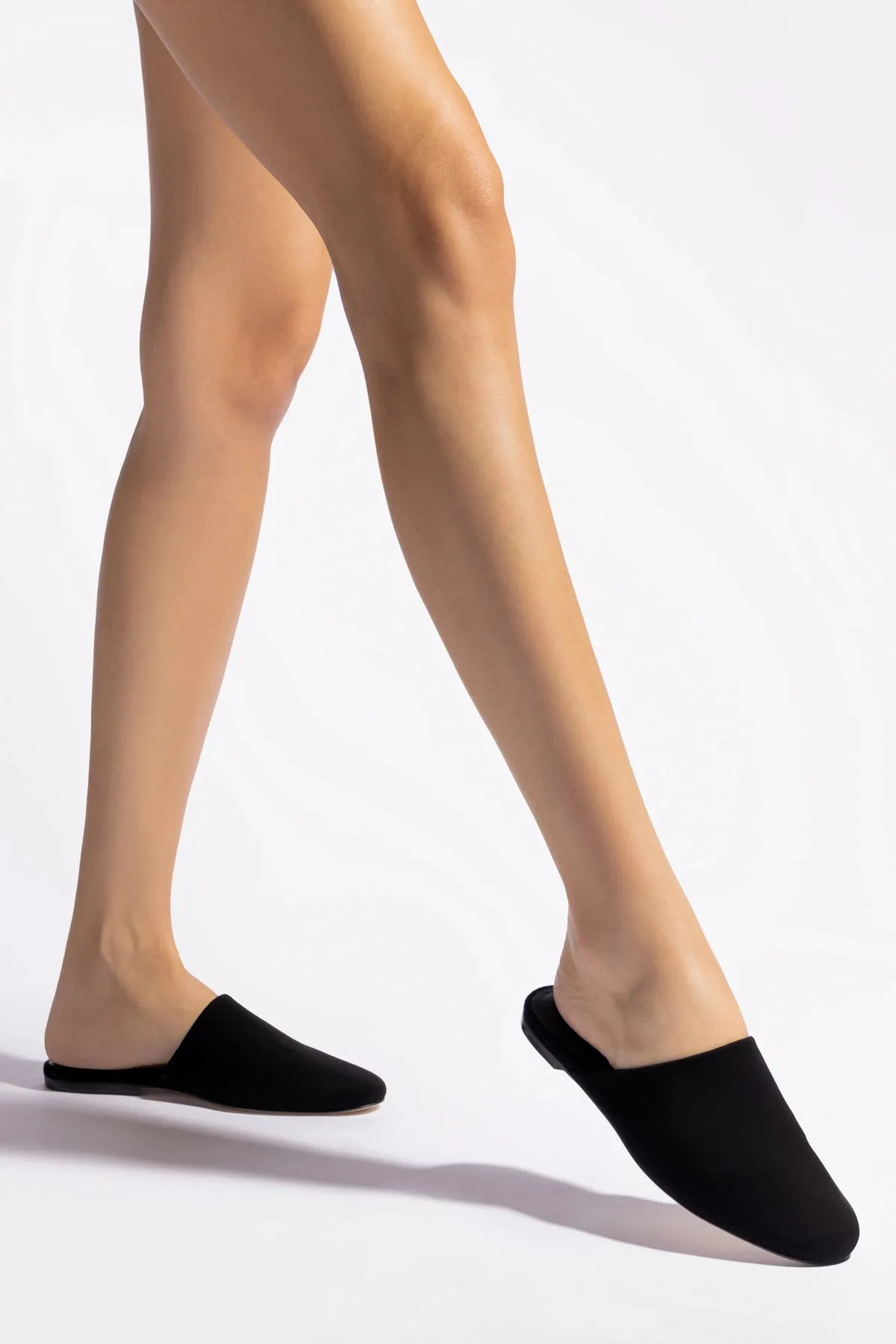 Sleek Design Venice Flat Mule and Pouch Kit In Black Suede