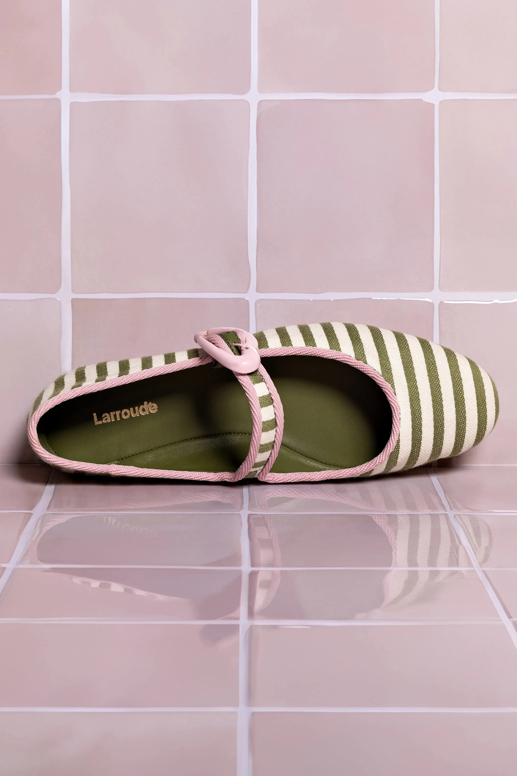 Smart Comfort Verona Ballet Flat In Seaweed and Natural Striped Fabric and Tulip Trimming
