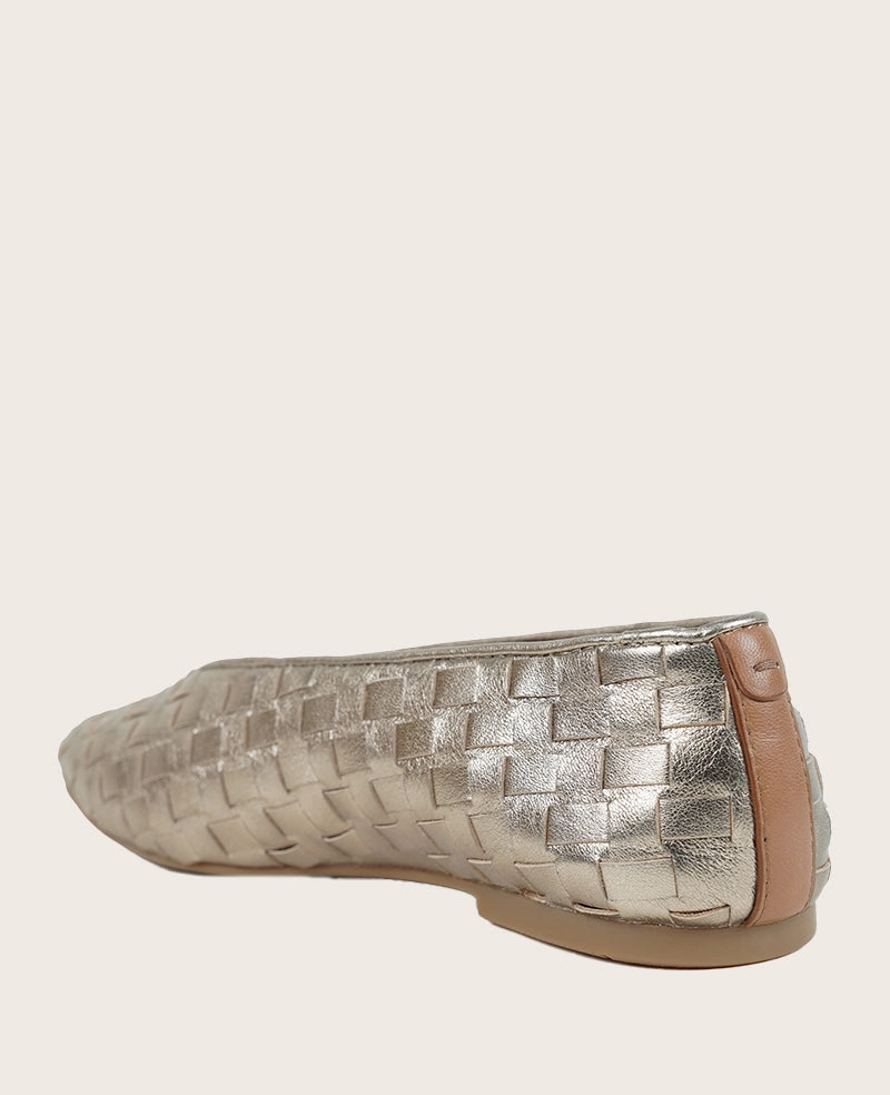 Smart Comfort GENTLE SOULS - Willow Woven Leather Flat
