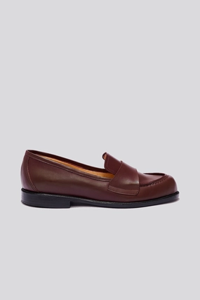 Sofia Loafer in Plum Flex Sprint