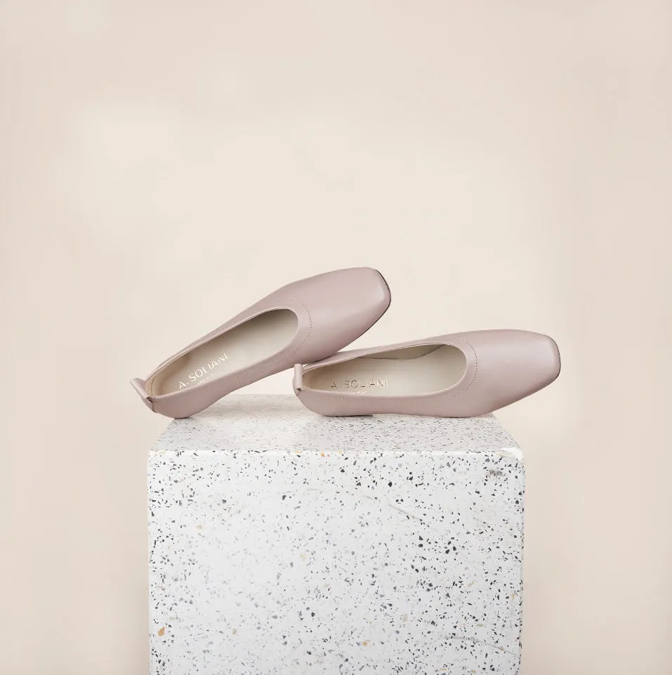 Imola - Poudre Comfortable Cushion
