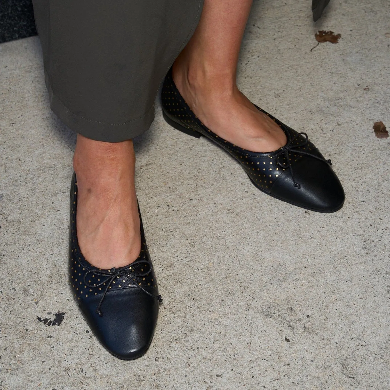 Step Soft Como - Dotted Gold/Black Leather